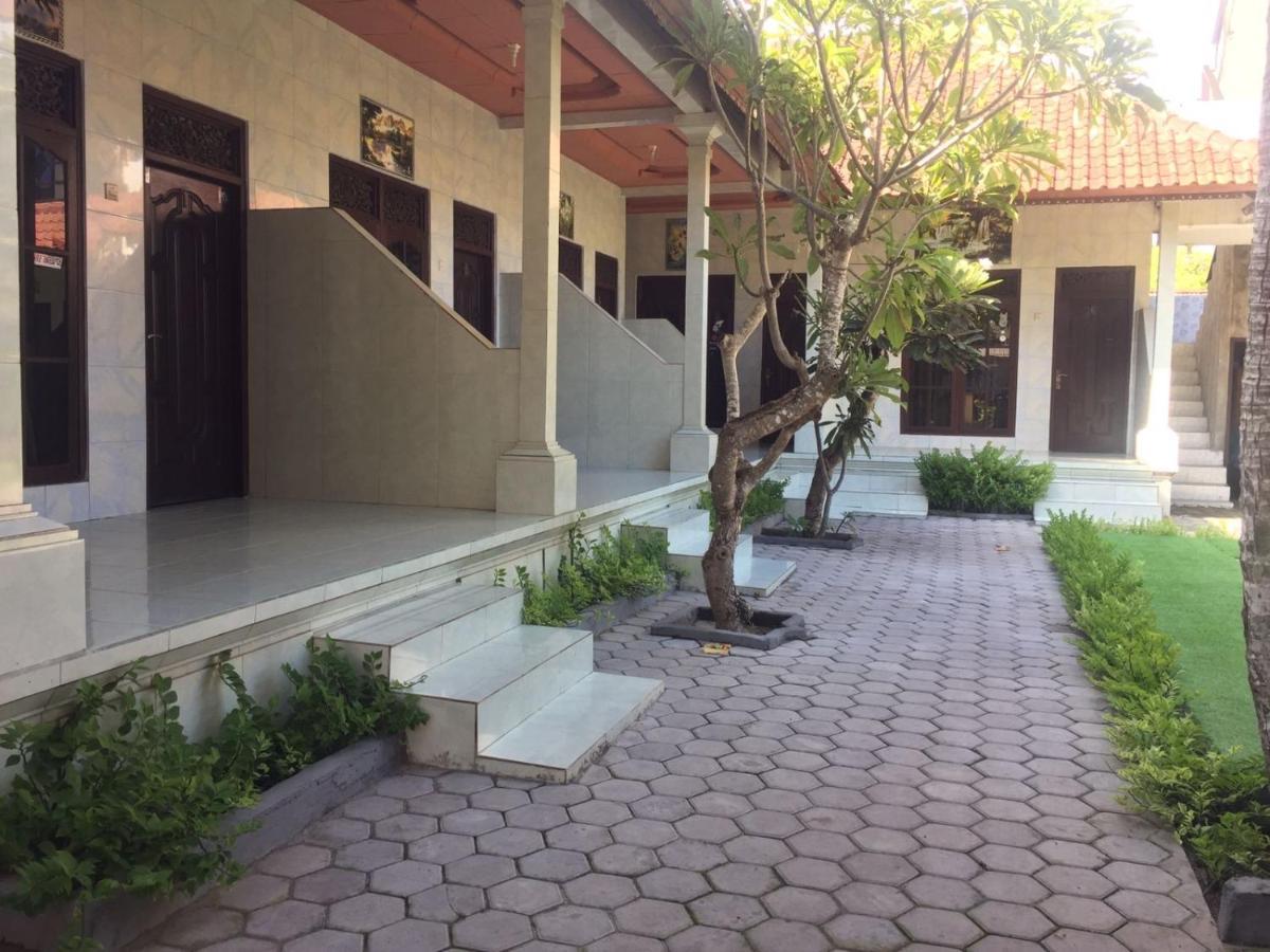 Wahyu Homestay 1 Nusa Lembongan  Ngoại thất bức ảnh