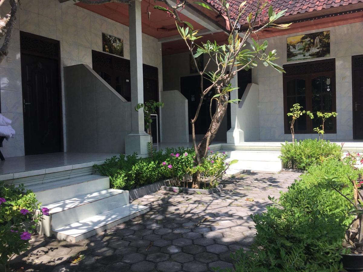 Wahyu Homestay 1 Nusa Lembongan  Ngoại thất bức ảnh