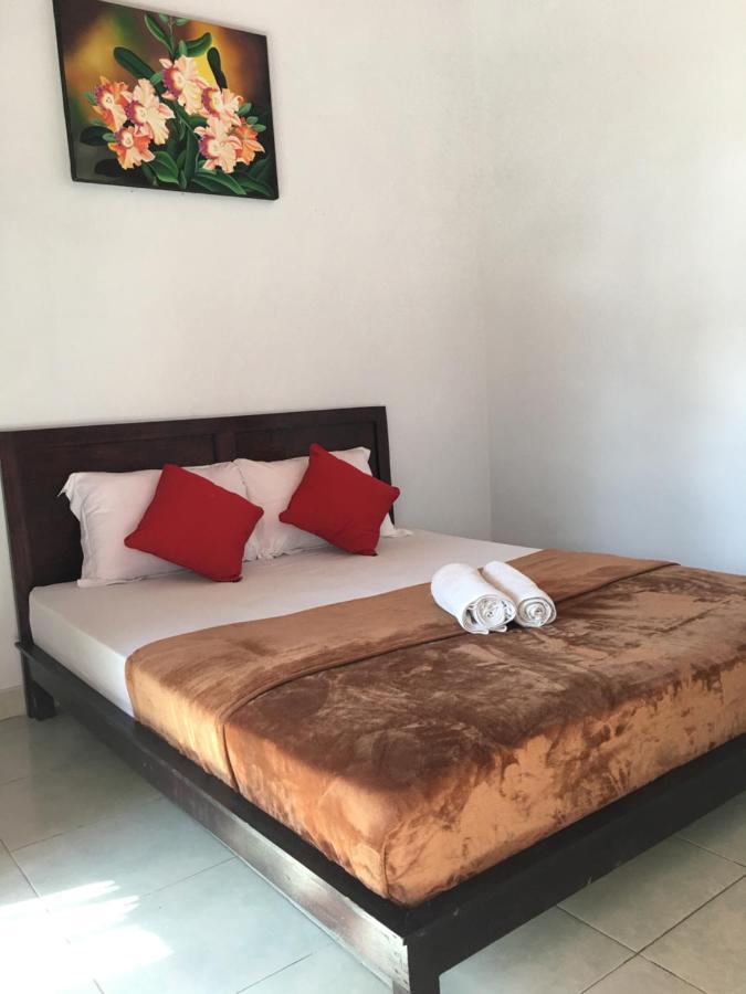 Wahyu Homestay 1 Nusa Lembongan  Ngoại thất bức ảnh