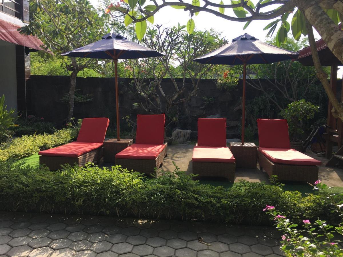 Wahyu Homestay 1 Nusa Lembongan  Ngoại thất bức ảnh