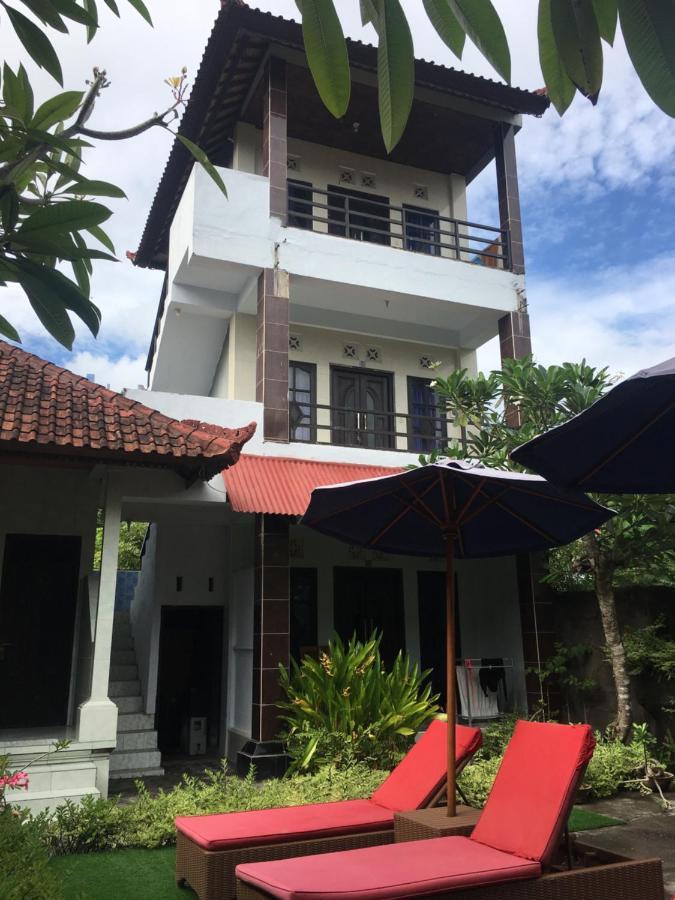 Wahyu Homestay 1 Nusa Lembongan  Ngoại thất bức ảnh