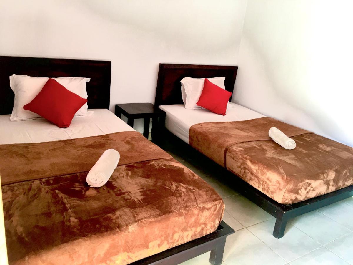 Wahyu Homestay 1 Nusa Lembongan  Ngoại thất bức ảnh